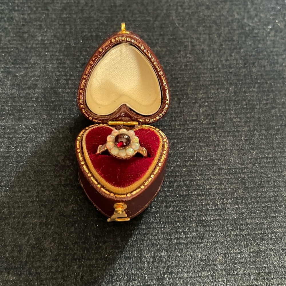 Garnet and opal ring